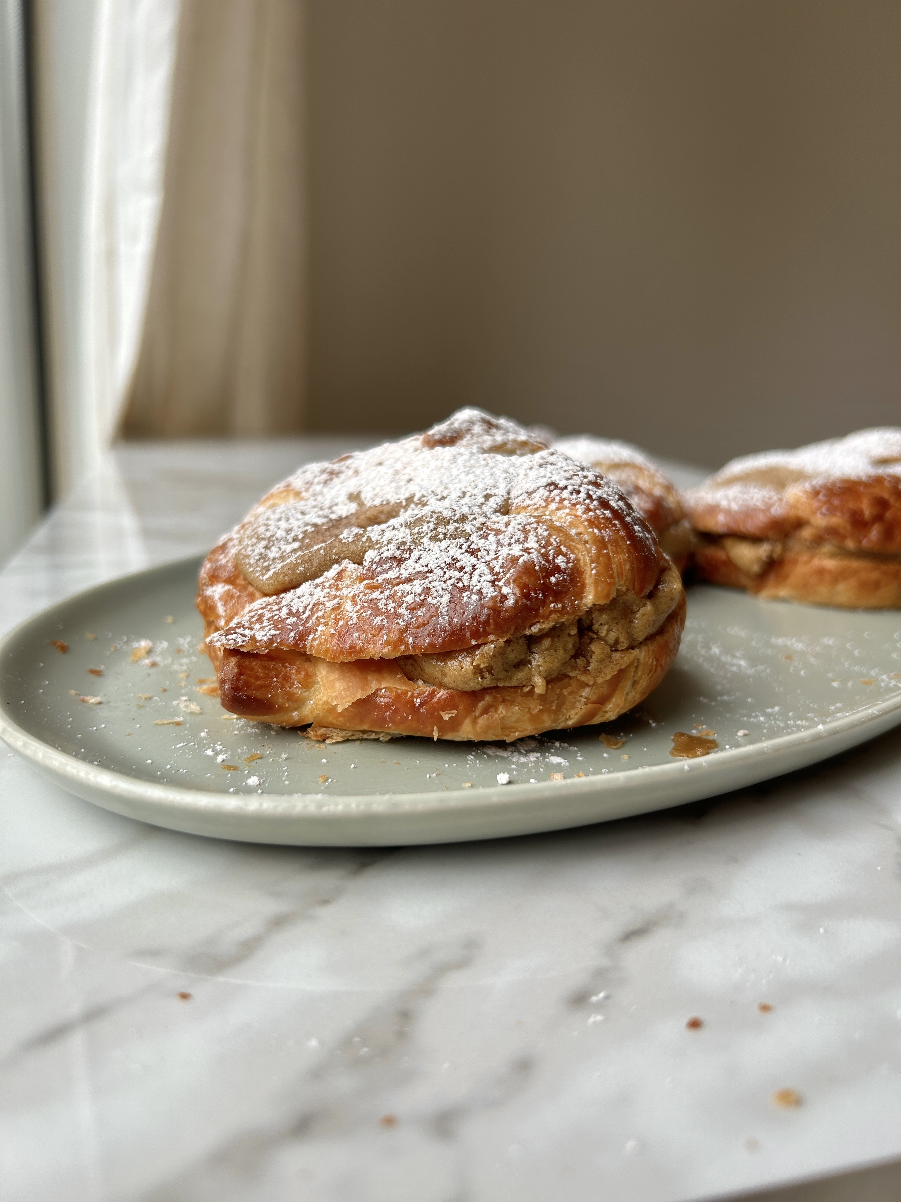 gingerbread croissants