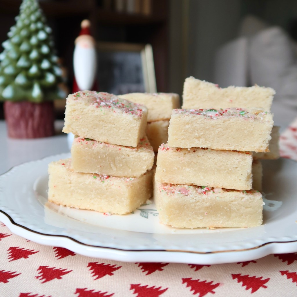 candy cane sheet pan shortbread