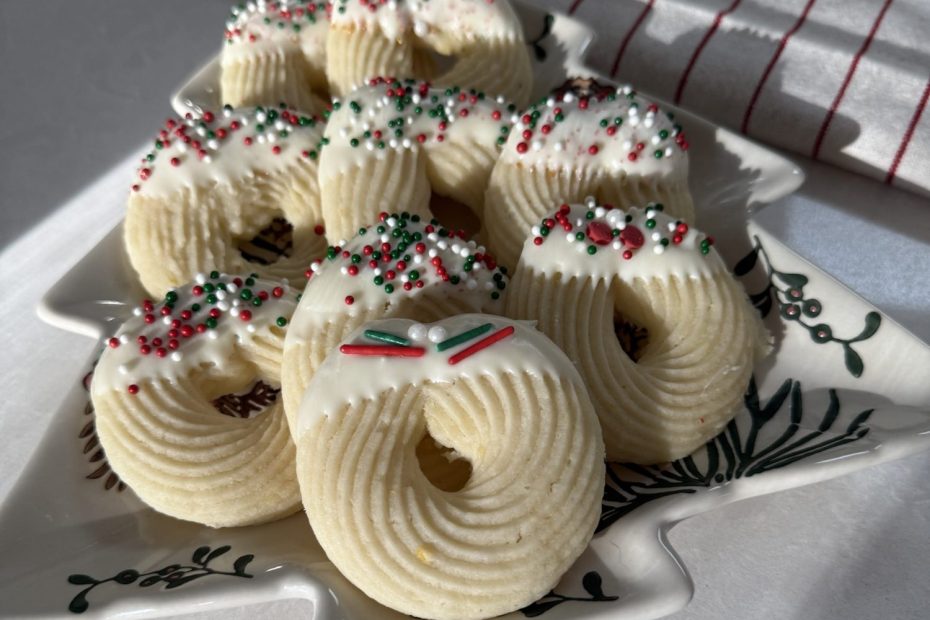 lemon butter cookie wreaths