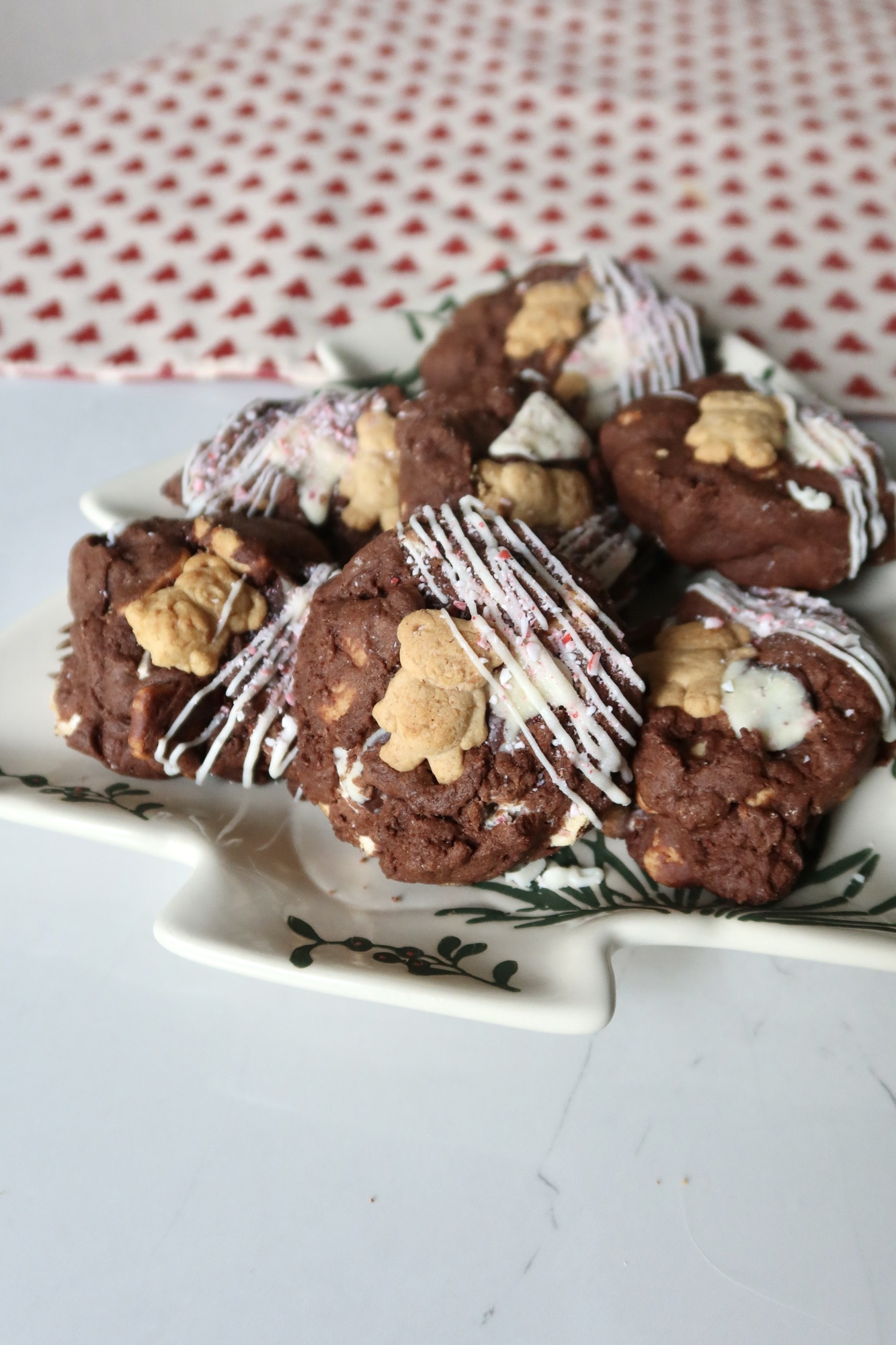 Candy Cane Teddy Graham Chocolate Cookies